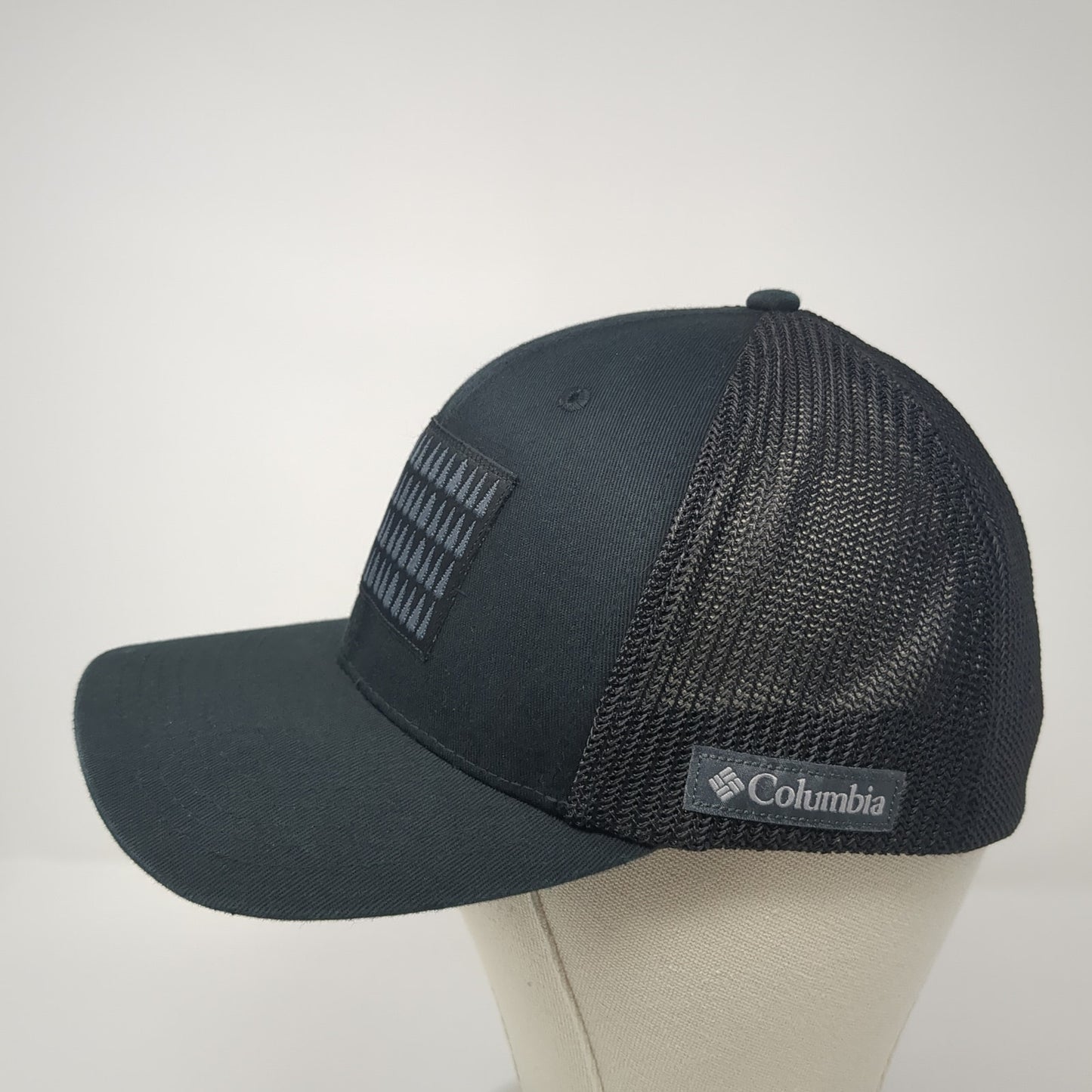 Pine Tree USA Flag Fitted Mesh Back Trucker Hat Black XL Columbia