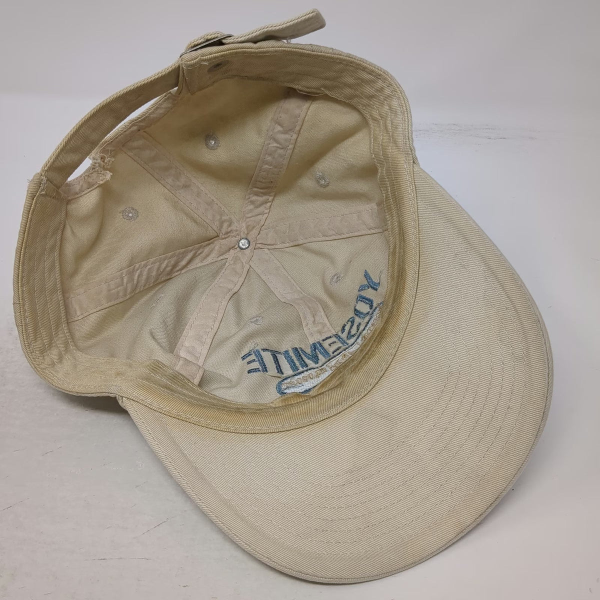Yosemite National Park Mountain Beige One Size Slideback Baseball Cap Hat