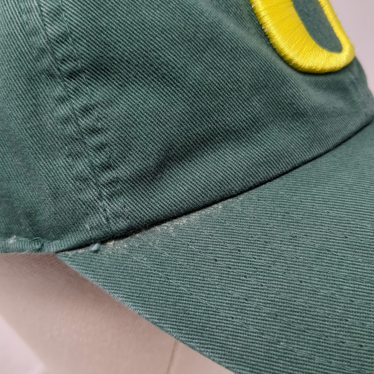 Nike Oregon Ducks NCAA Green One Size Baseball Cap Slideback Cotton Embroidered
