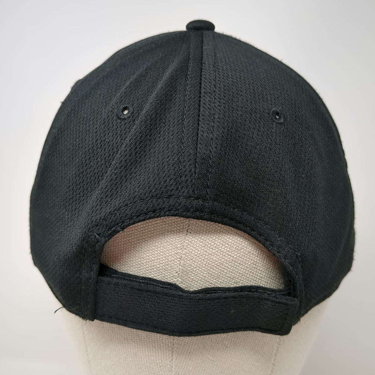 Blue Lagoon Iceland Baseball Cap Black One Size Performance Strapback Hat Logo