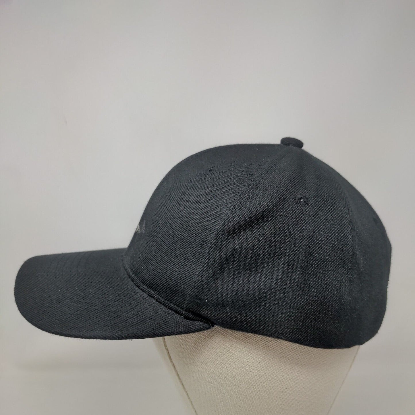 Unbranded Strapback Hat Black One Size 6 Panel Vent Holes Blank Solid