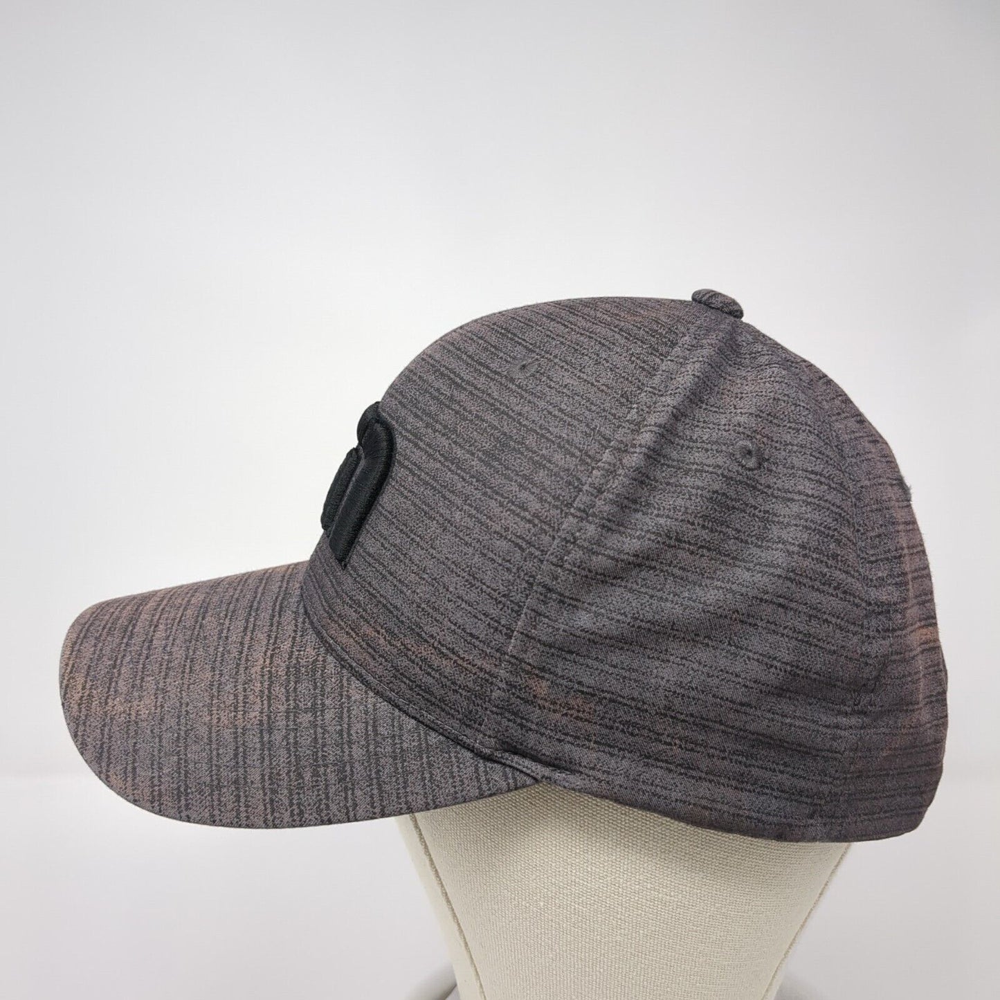 Travis Mathew Logo Snapback Hat Gray One Size Adjustable Flexfit 110