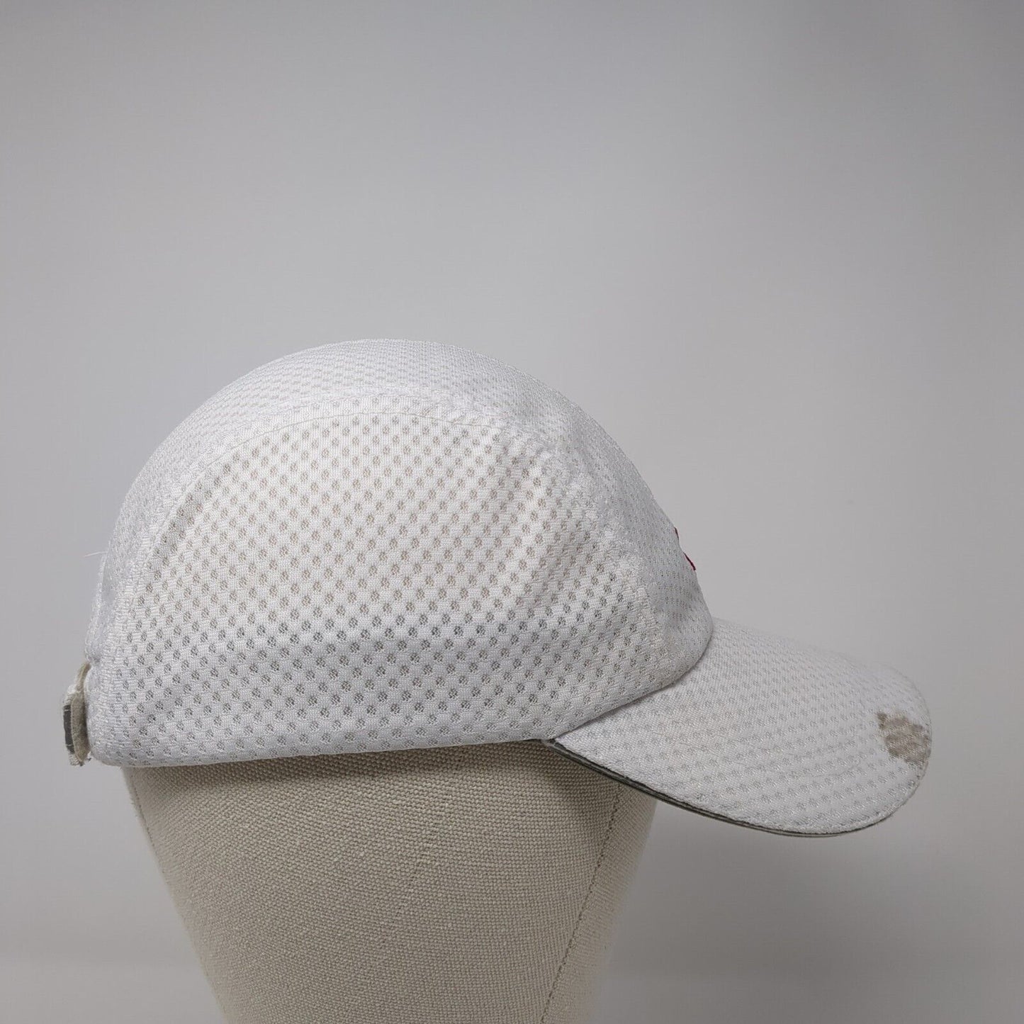 Under Armour Strapback 5 Panel Cap White OS Adjustable Breathable Embroidered