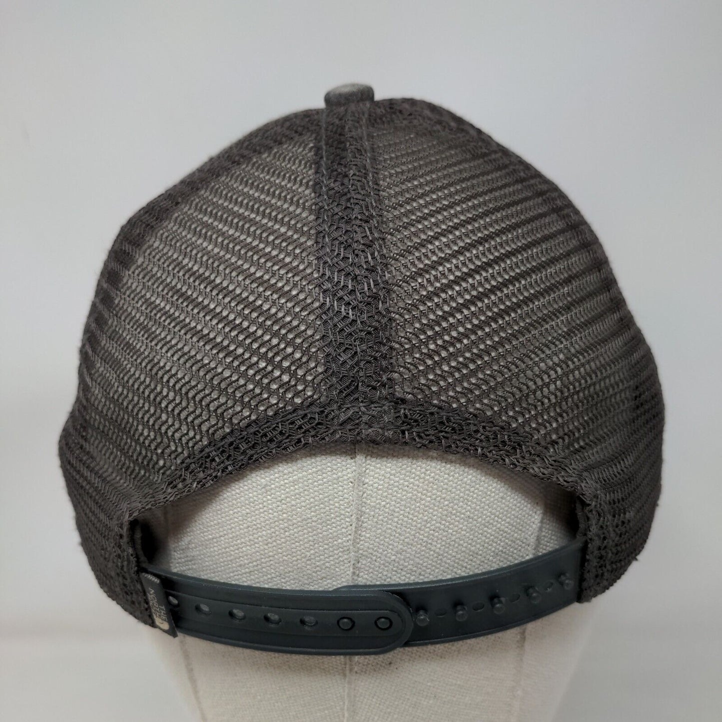 The North Face Snapback Mesh Back Trucker Hat Gray One Size 6 Panel