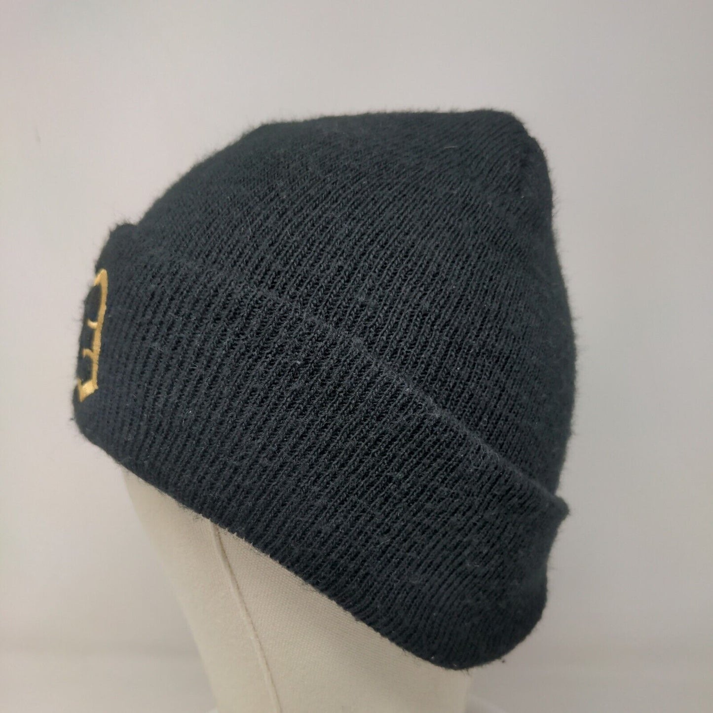 Unbranded Men's Knit Beanie Hat Black Embroidered Gold D Logo