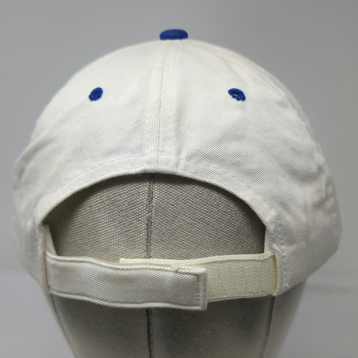 Town Talk SaddleBrooke White Baseball Cap One Size Strapback Mountain Logo Hat
