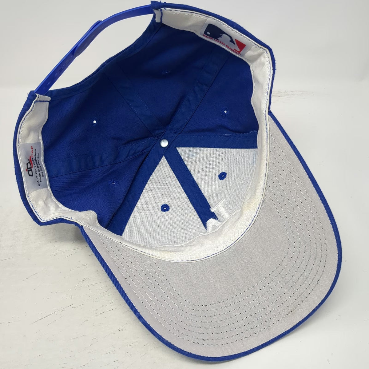 Los Angeles Dodgers MLB Outdoor Cap Snapback Blue One Size Hat Embroidered Logo
