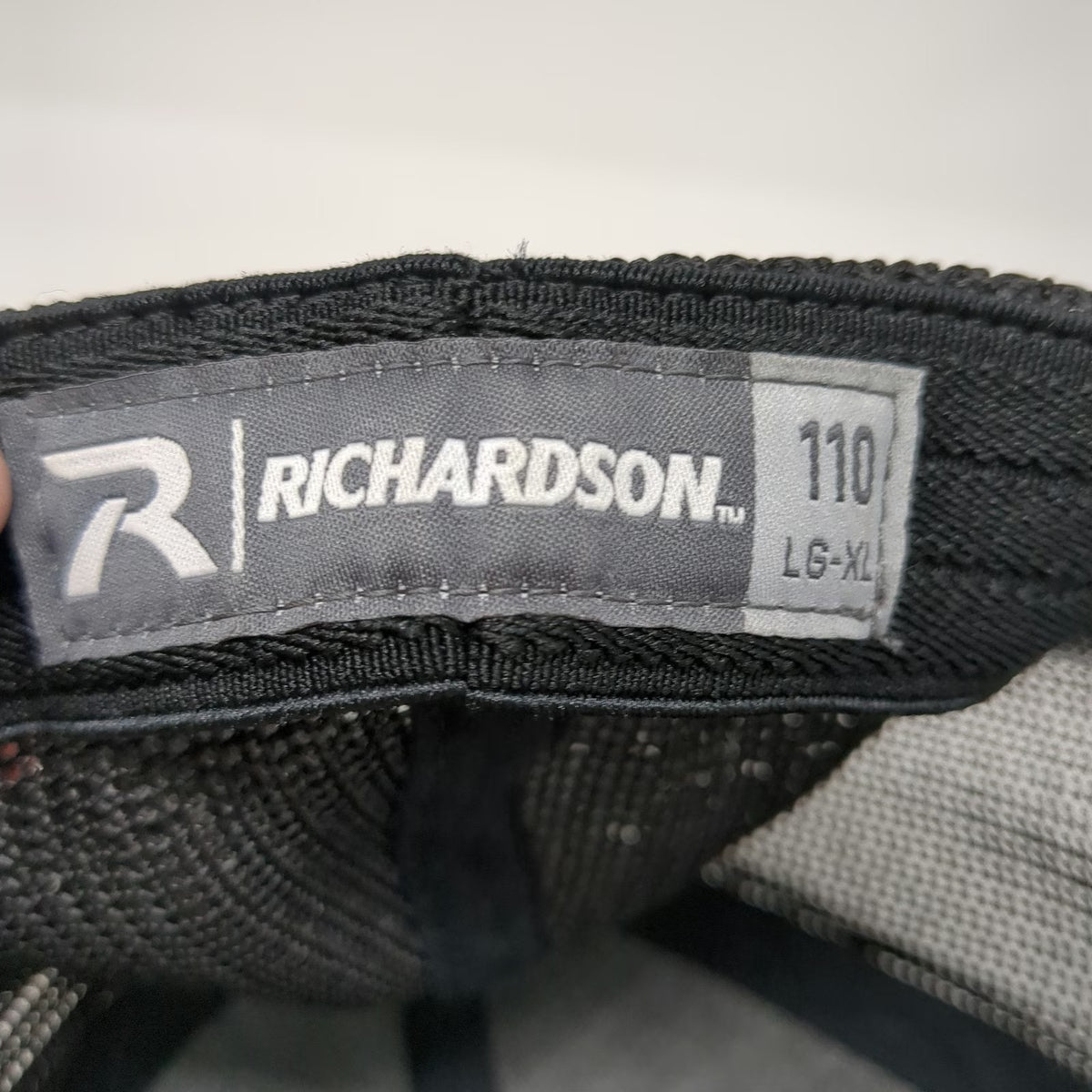 Richardson Baseball Cap Green Black XL Hawktech Logo Patch Camo Mesh Flexfit Hat