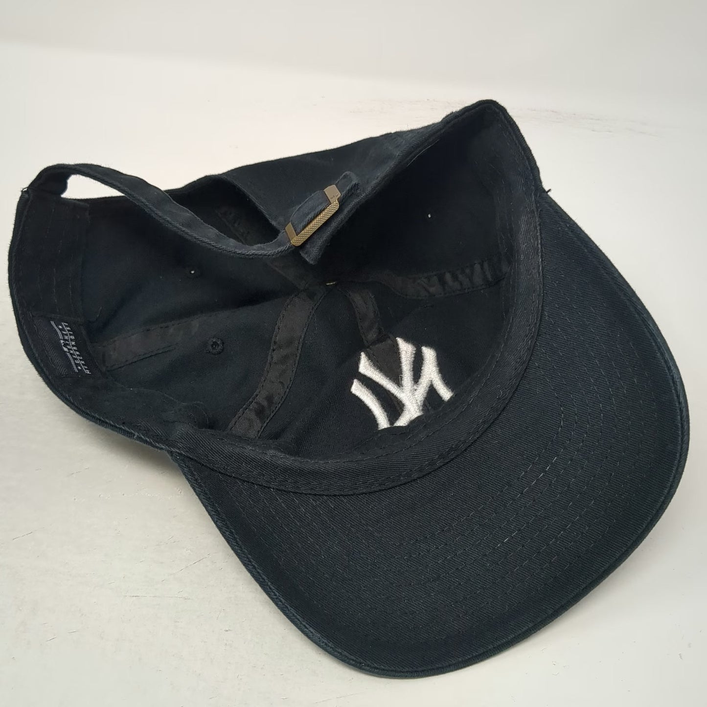 New York Yankees MLB '47 Baseball Cap Black One Size Cotton Slideback Logo Hat