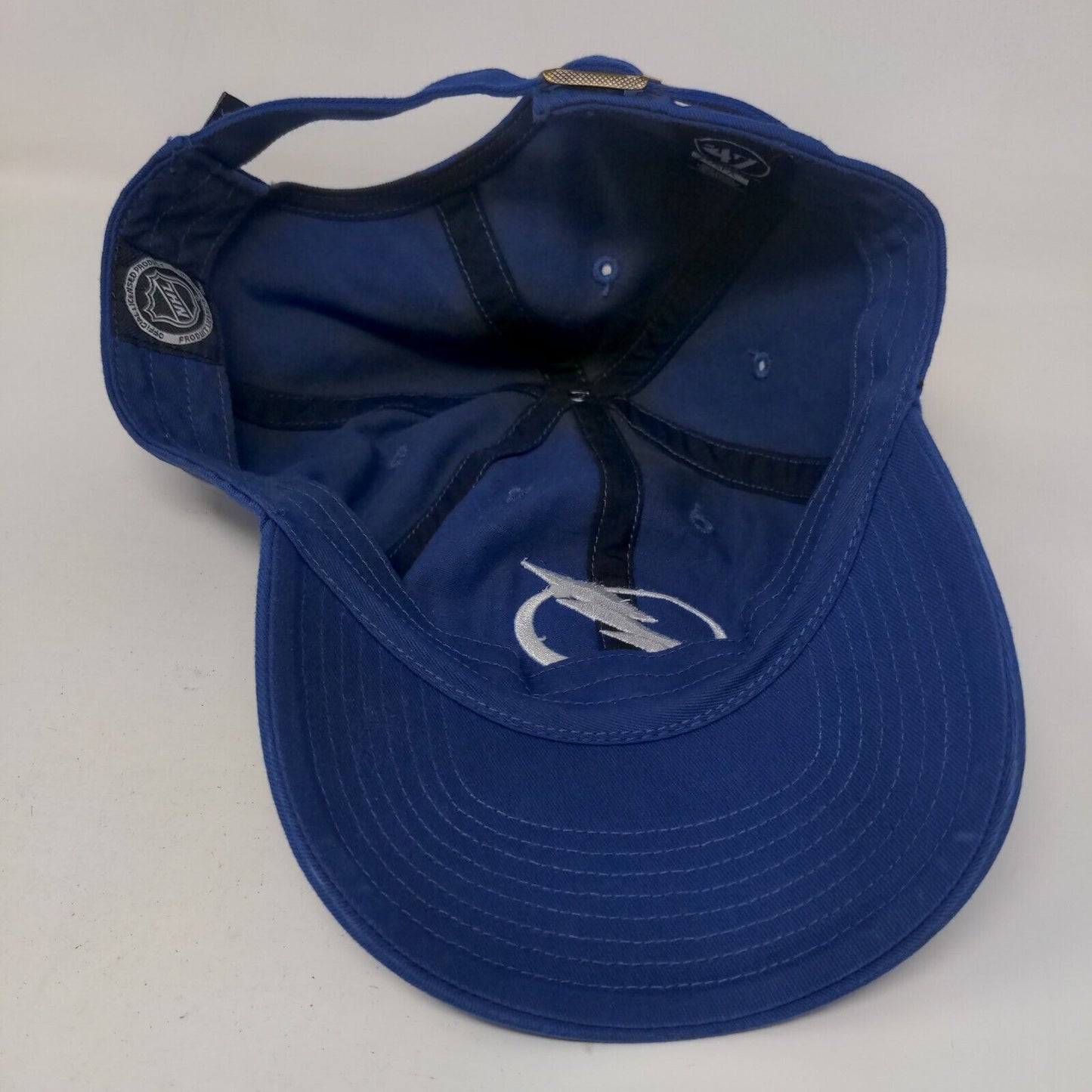 '47 Brand Men's Slideback Hat Blue OSFA Embroidered NHL Tampa Bay Lightning Logo