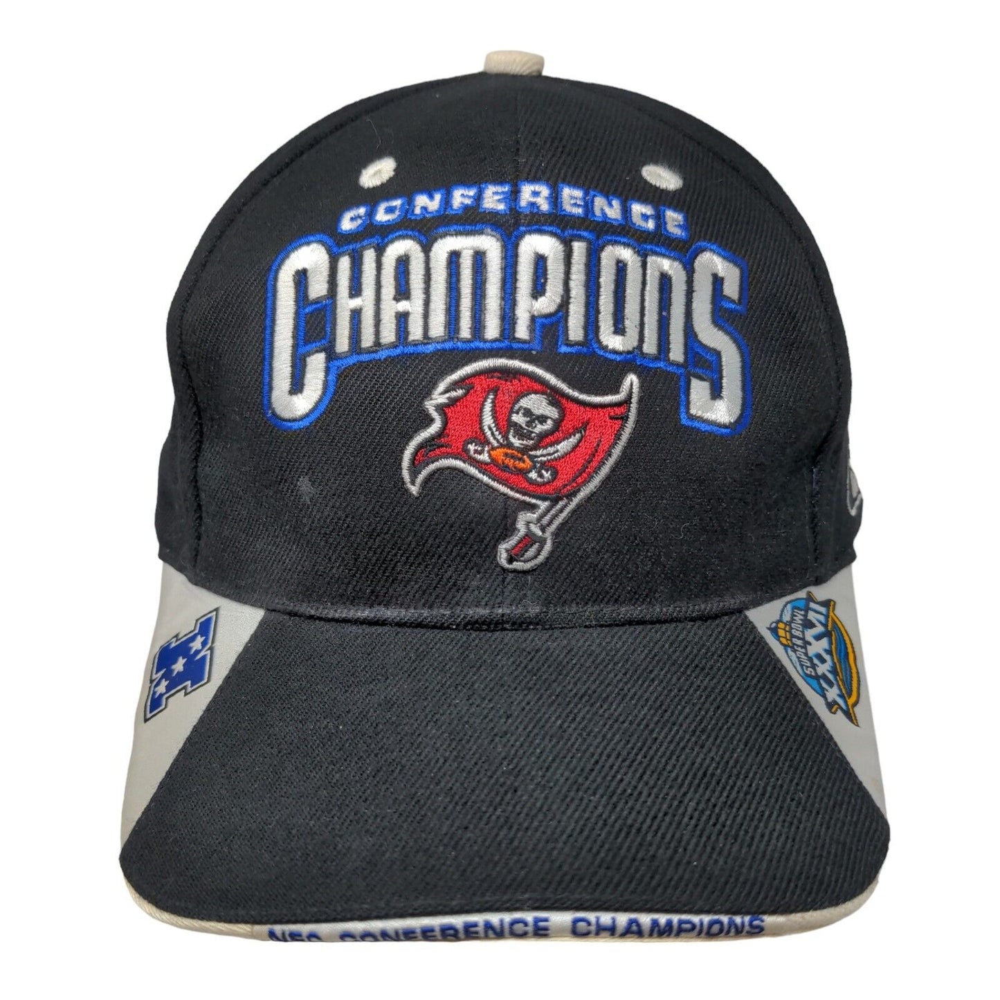 Tampa Bay Buccaneers Super Bowl XXXVII Strapback Hat Black Autographed NFL
