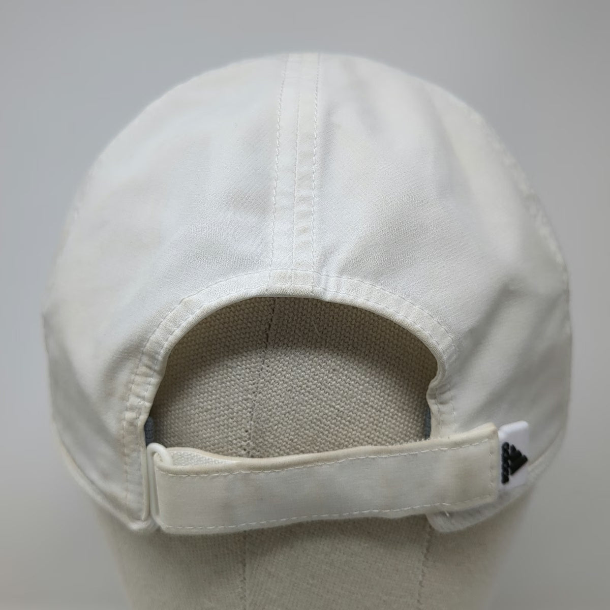 Adidas Baseball Cap White One Size AEROREADY Performance Golf Strapback Hat Gray