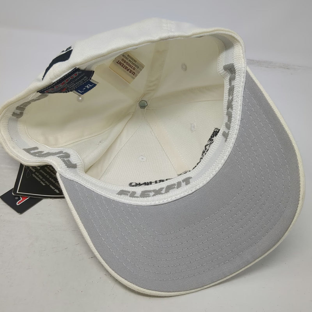 Flexfit Spearmint Rhino Gentlemen's Clubs 2006 Signed White XL Cap Hat Vintage