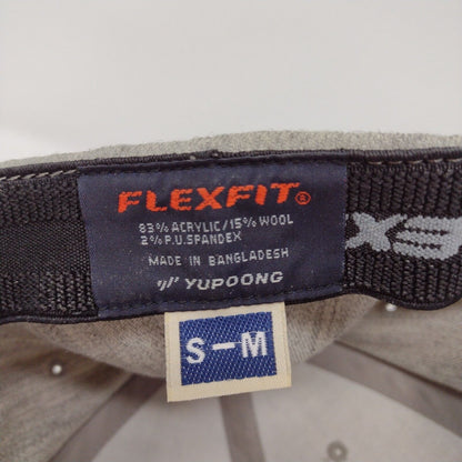 American Flag Fitted Hat Gray S/M Flexfit Patriotic 6 Panel Vented Holes Yupoong