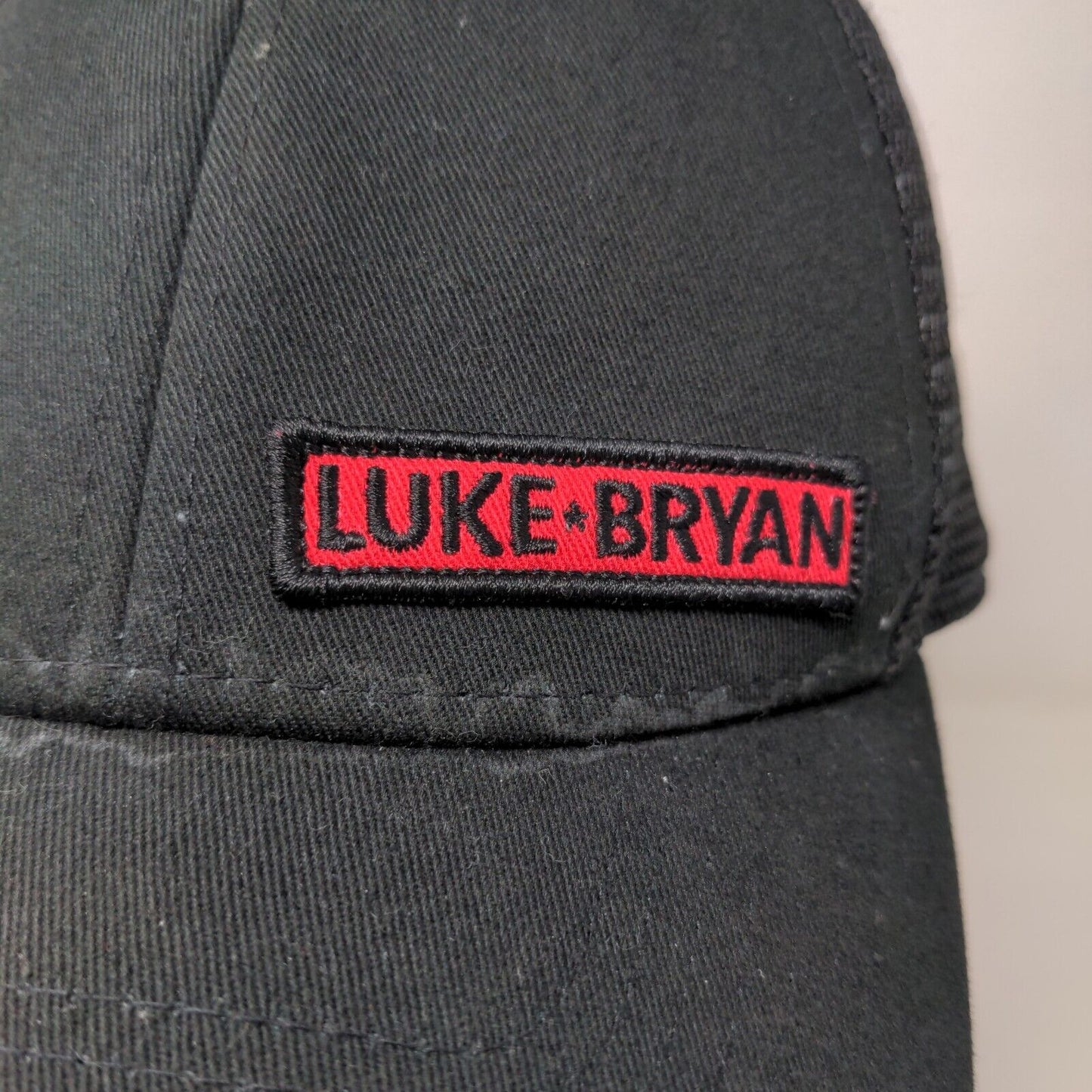 Luke Bryan Men's Snapback Mesh Back Hat Black Adjustable Embroidered Logo
