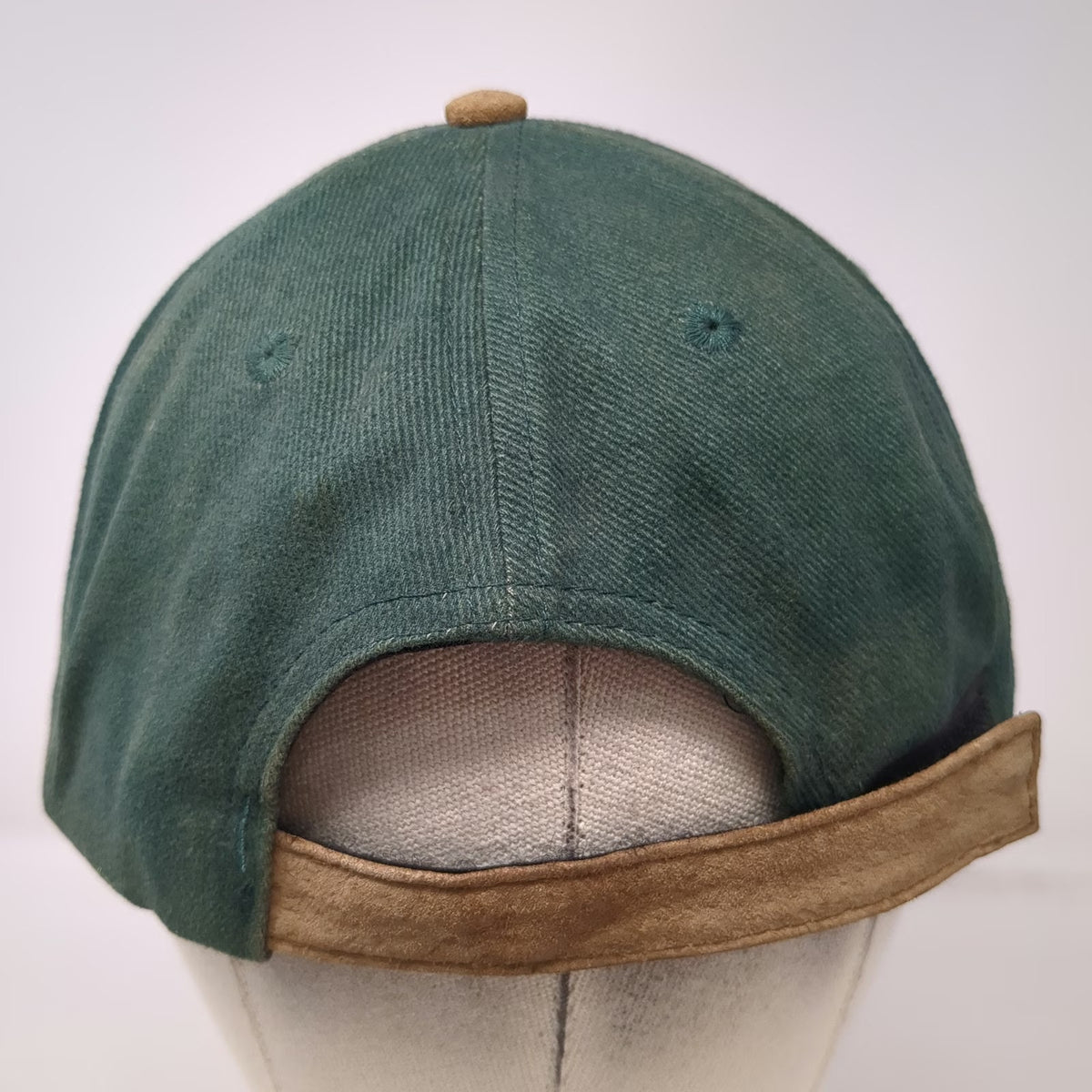 Arctic Circle Alaska Bear Mountain Green Baseball Cap One Size Strapback Hat