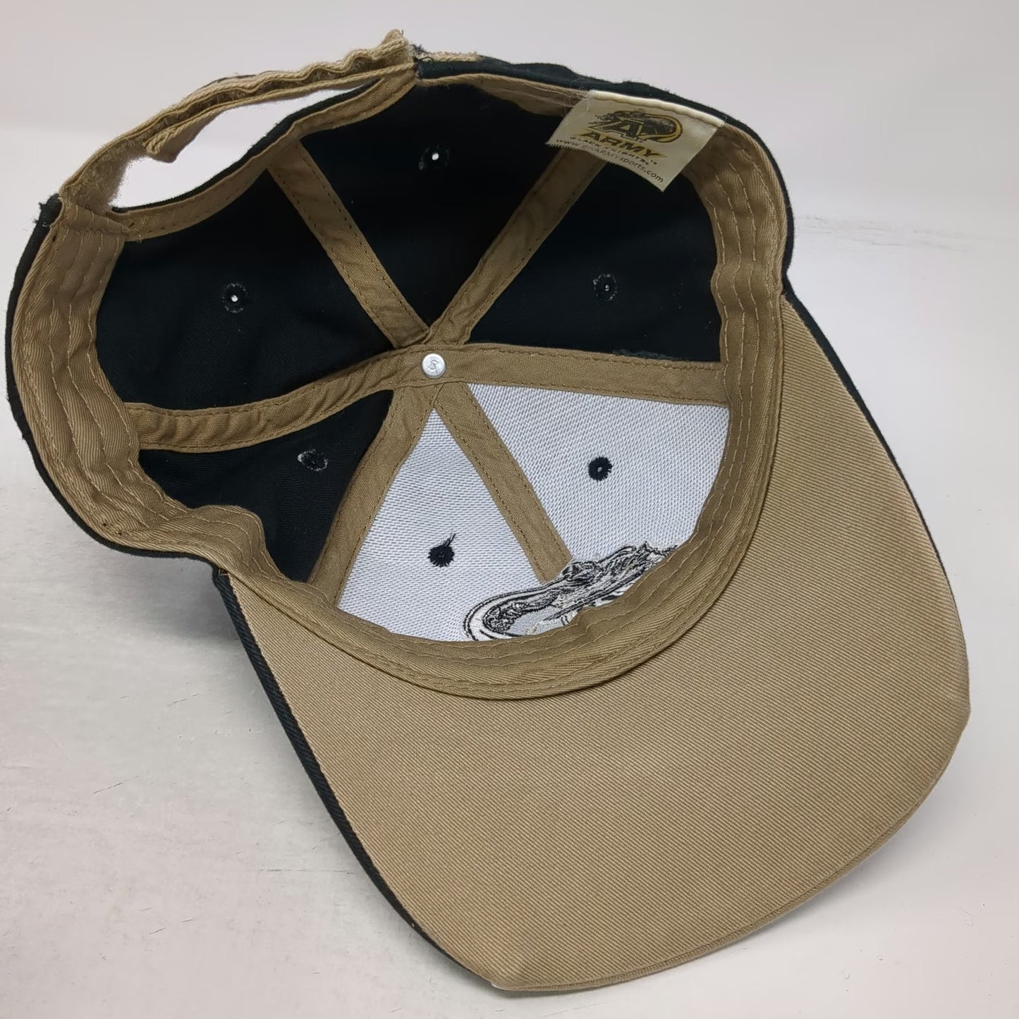 Army Black Knights NCAA The Game Hat Cap Black Gold OSFM Flame Brim Strapback