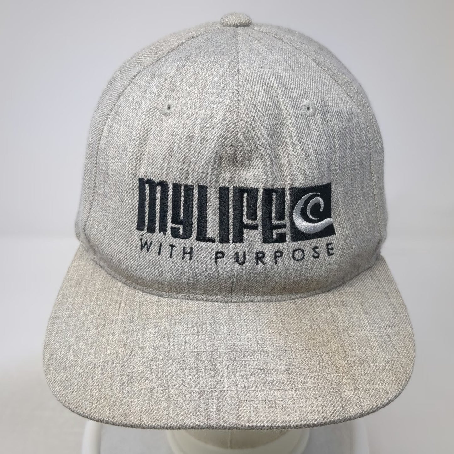 Yupoong Snapback Hat Gray One Size Green Underbrim Flat Brim Embroidered Wool