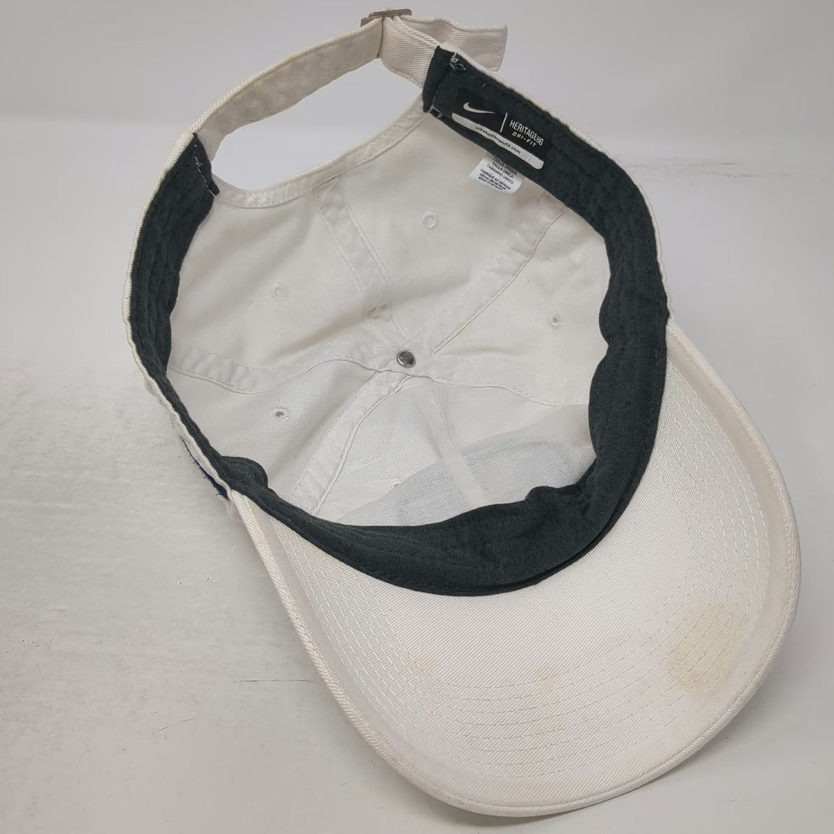 Nike BYU Cougars NCAA White One Size Heritage86 Dri-Fit Slideback Cap Hat