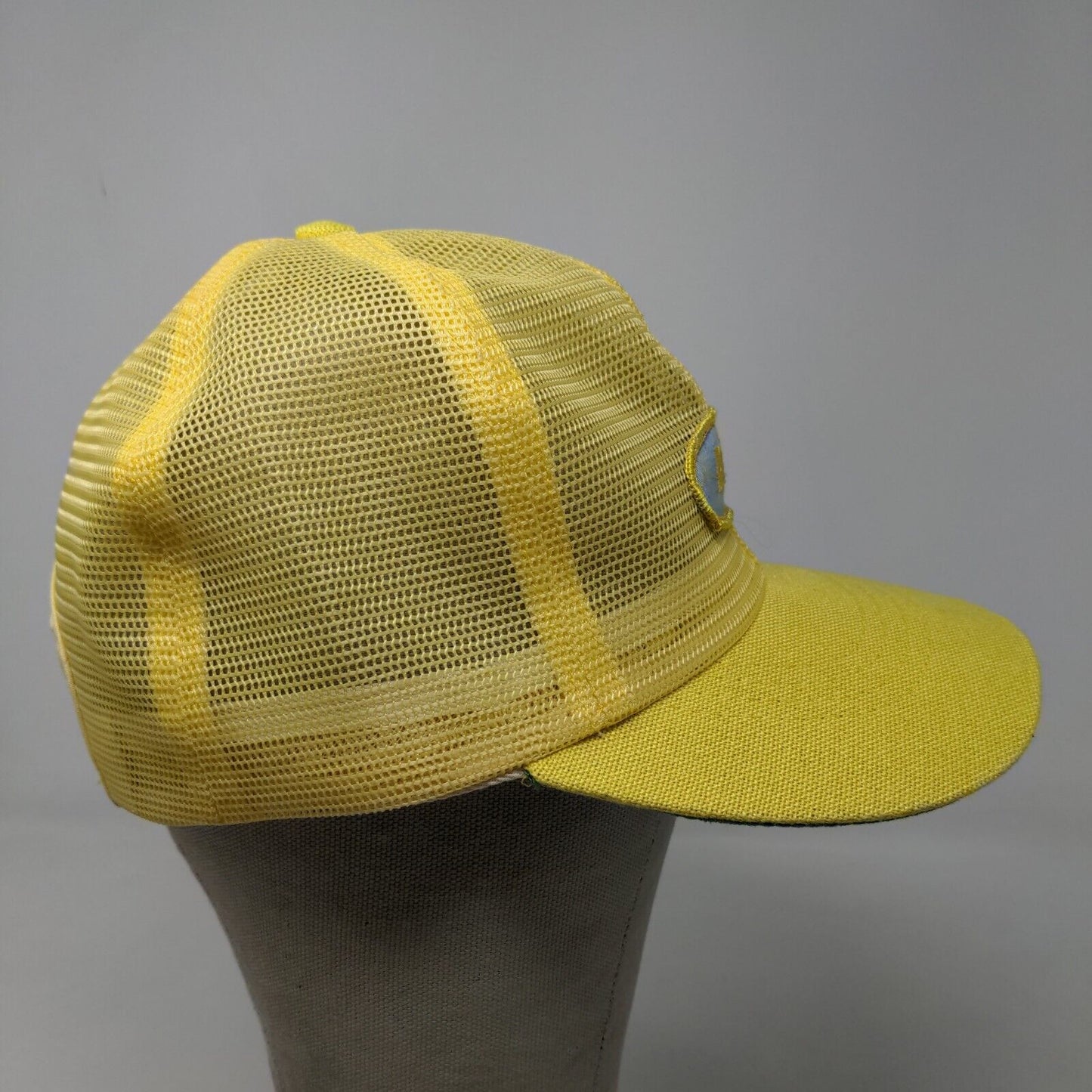 Balan Mens Snapback Mesh Back Trucker Hat Yellow Size M Embroidered Logo Vintage