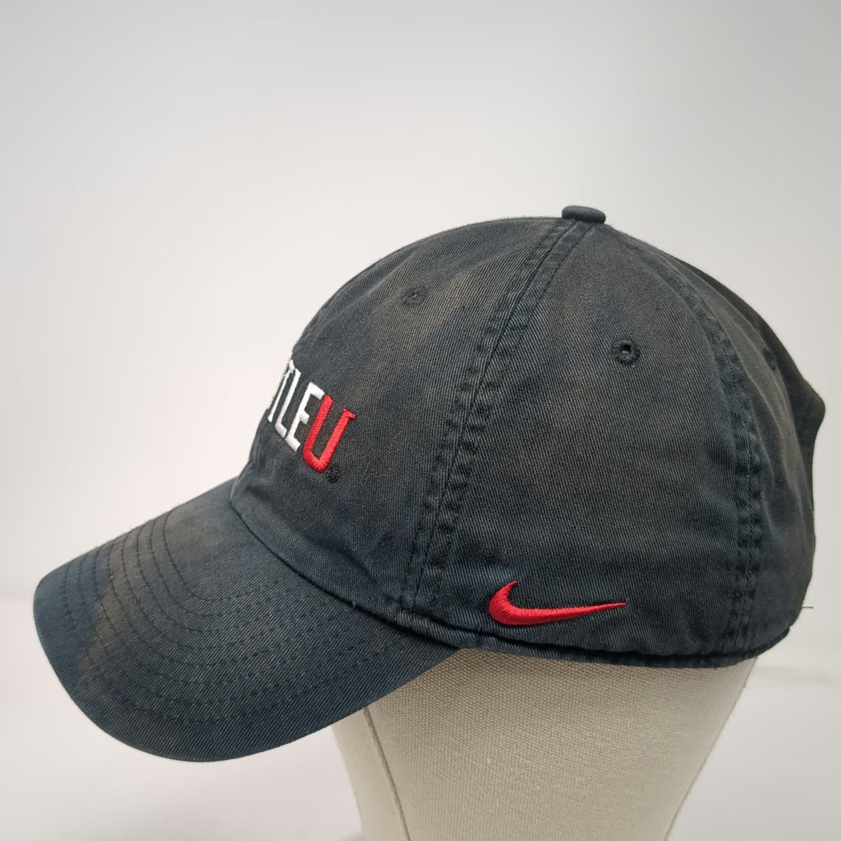 Nike Seattle University Redhawks NCAA Hat Cap Black OS Heritage86 Adjustable