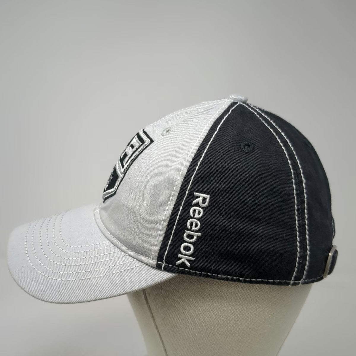 Reebok Los Angeles Kings NHL Hat Gray One Size Baseball Cap Contrast Stitching