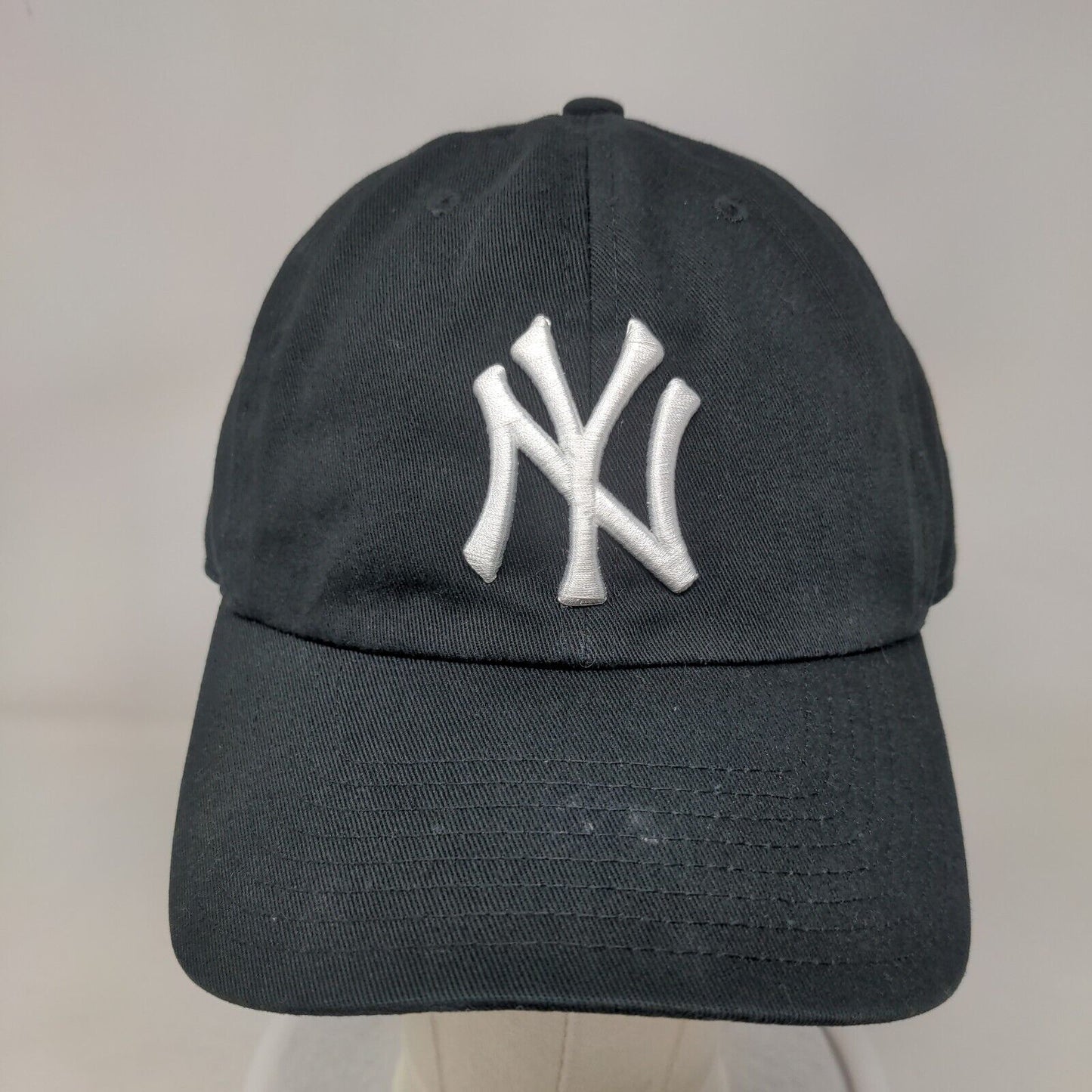 '47 Brand MLB Slideback Hat Black OSFA Embroidered New York Yankees Logo