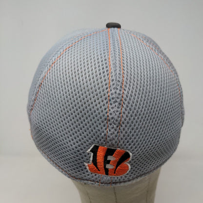 New Era Men's Fitted Hat Gray Size M/L Embroidered Cincinnati Bengals Logo
