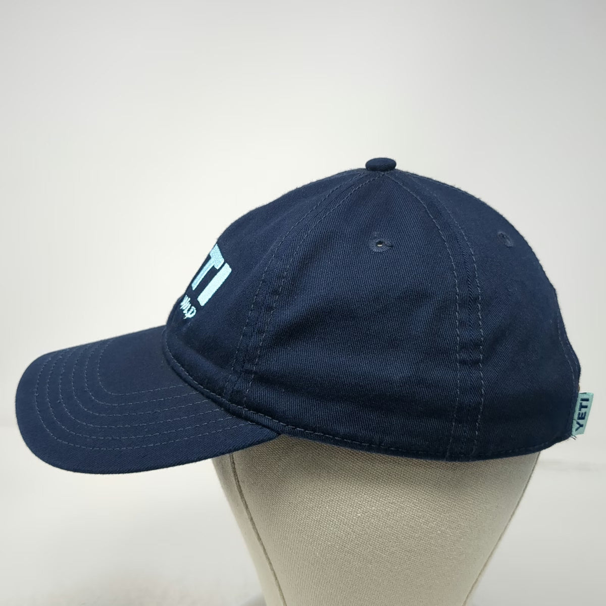 YETI Baseball Cap Blue One Size Strapback Embroidered Built for the Wild Hat