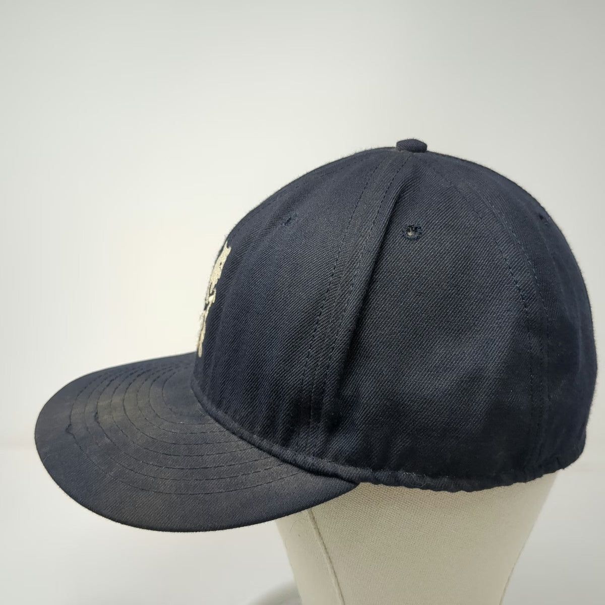 Chicago Cubs MLB American Needle Cap Blue 7 5/8 Green Underbrim Bear Vintage