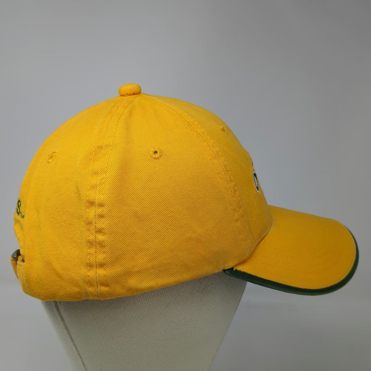 Signatures Oregon Ducks NCAA Yellow One Size Slideback Embroidered Logo Cap Hat