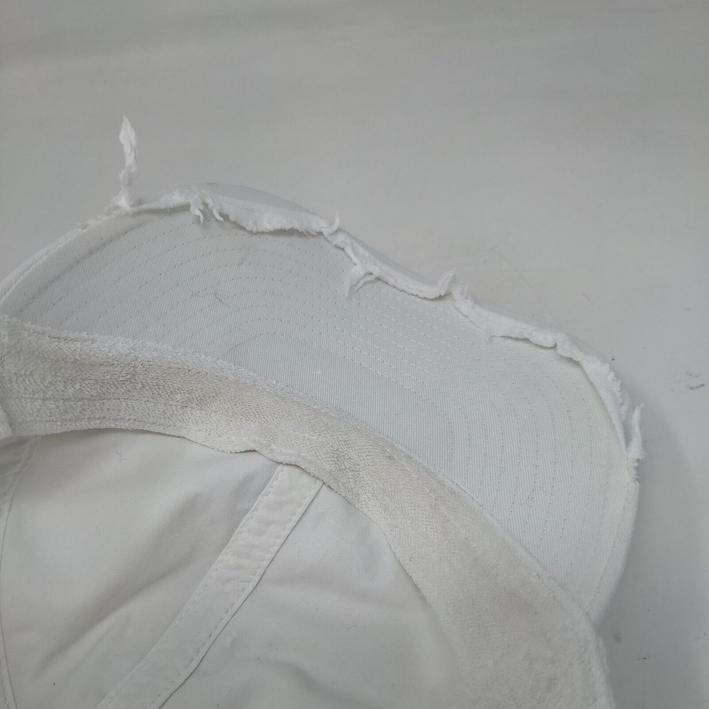 Old Navy Glitter Strapback Hat White S/M Adjustable Solid 6 Panel