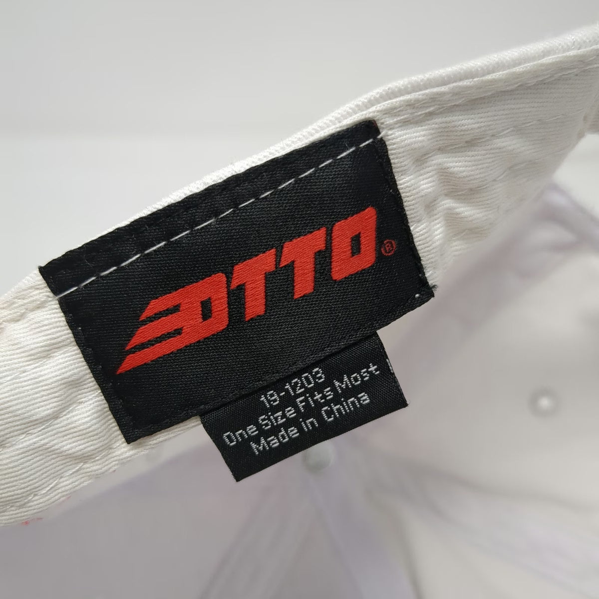 Otto Johnstone Fujitsu Baseball Cap White One Size Blue Orange Red Slideback Hat
