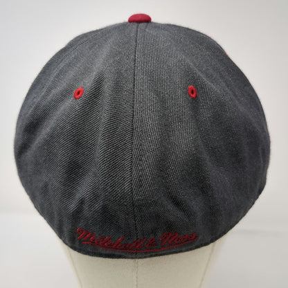 Mitchell & Ness Philadelphia 76ers NBA Hat Gray Red 7 3/4 Fitted Cap Flat Brim