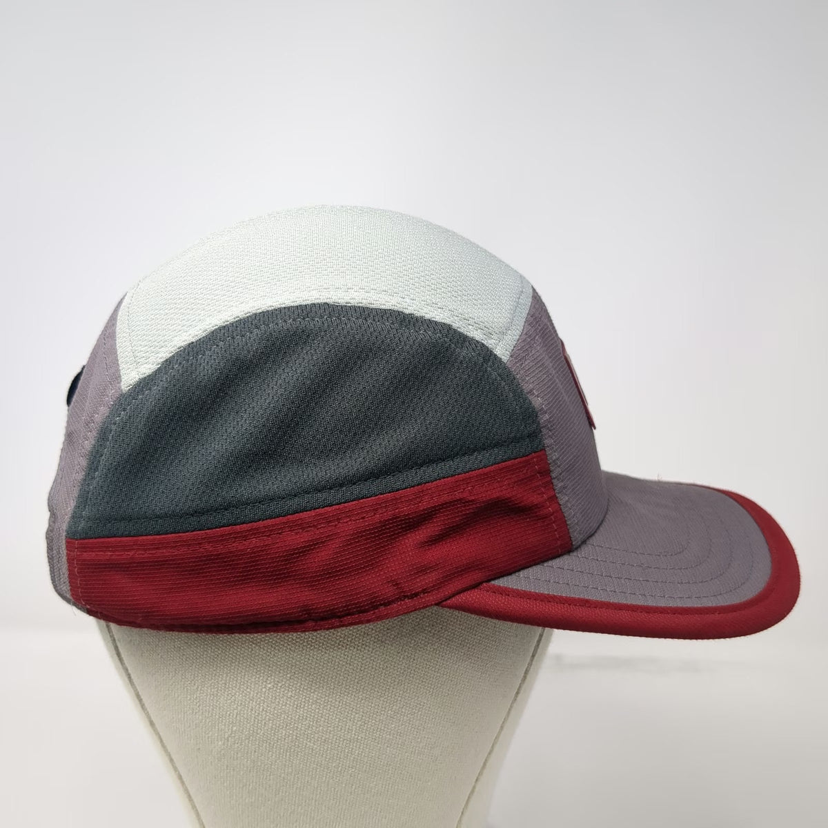 Ciele Athletics 5 Panel Gray Red One Size Running CoolWick Reflective Brim Hat