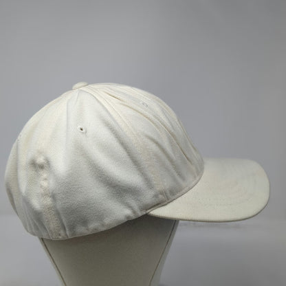 DC Shoes Baseball Cap White XL Blue Fitted Flexfit Embroidered Logo Sample hat