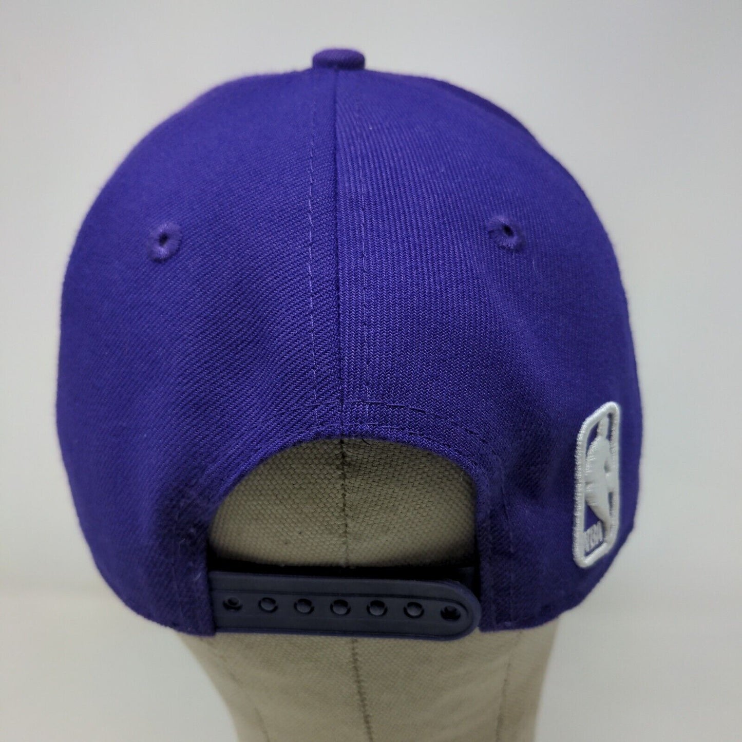 New Era Mens Snapback Hat Purple Size OSFM Embroidered Los Angeles Lakers 9Fifty