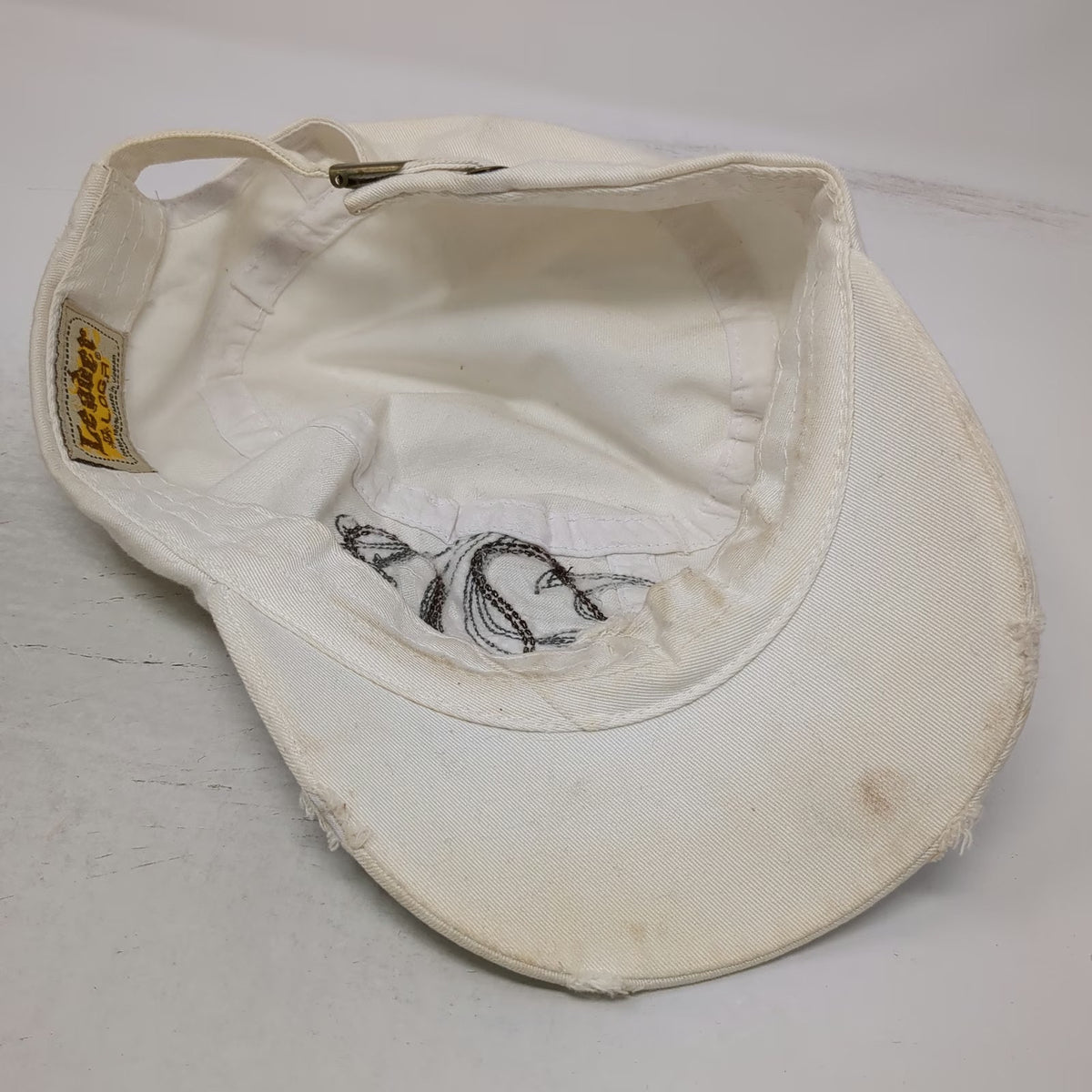 Leader LOGR Army Cap White One Size Beaded Horseshoe Floral Frayed Cadet Hat