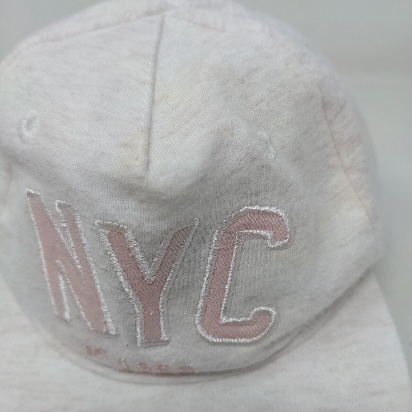 H&M Baby Stretchy Hat White Pink Size 4-6 Months Embroidered NYC Logo Cotton