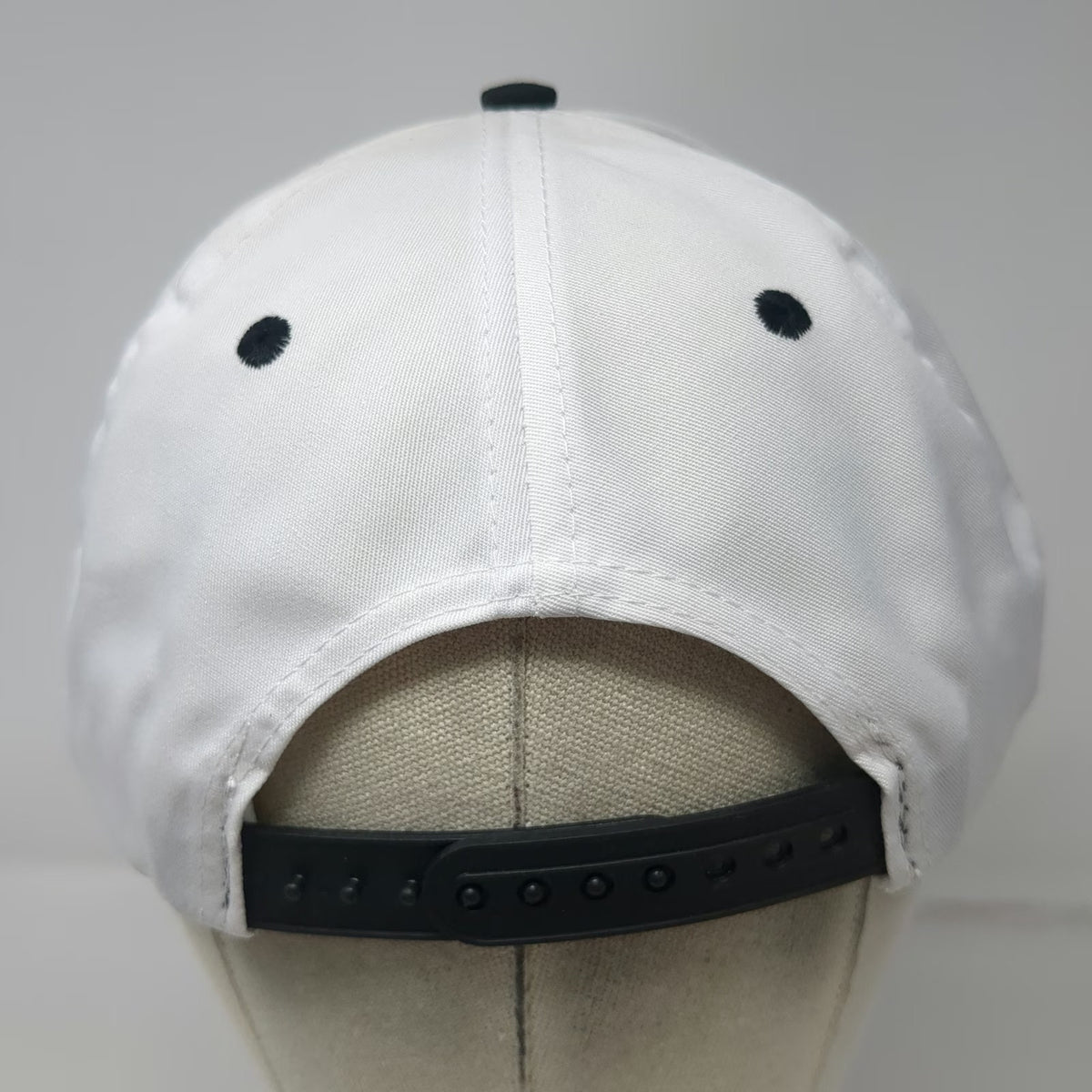 Logo Athletic Snapback White 1997 Indy 500 Indianapolis Racing Hat Vintage