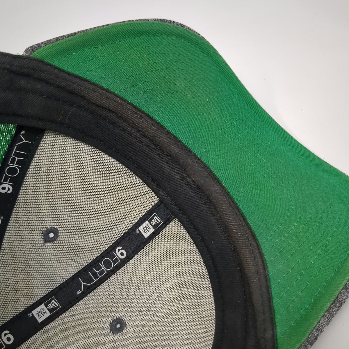 Boston Celtics NBA New Era Cap Gray One Size Mesh Strapback Heathered Hat Logo