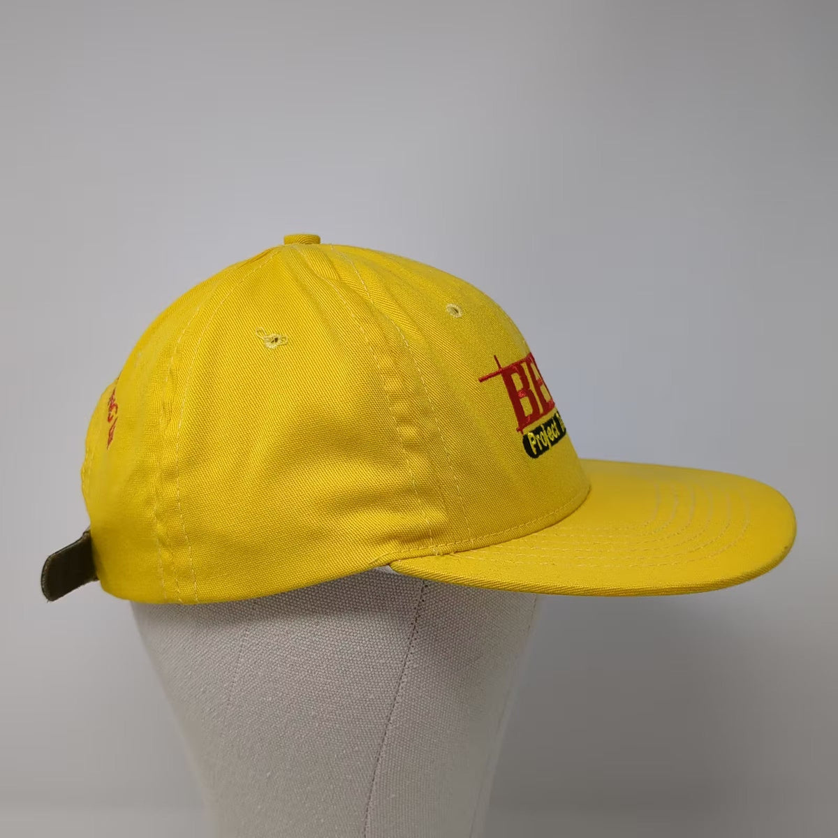 Ernst & Young LLP BERT Project Team Corporate Employee Hat Cap Yellow Red OS