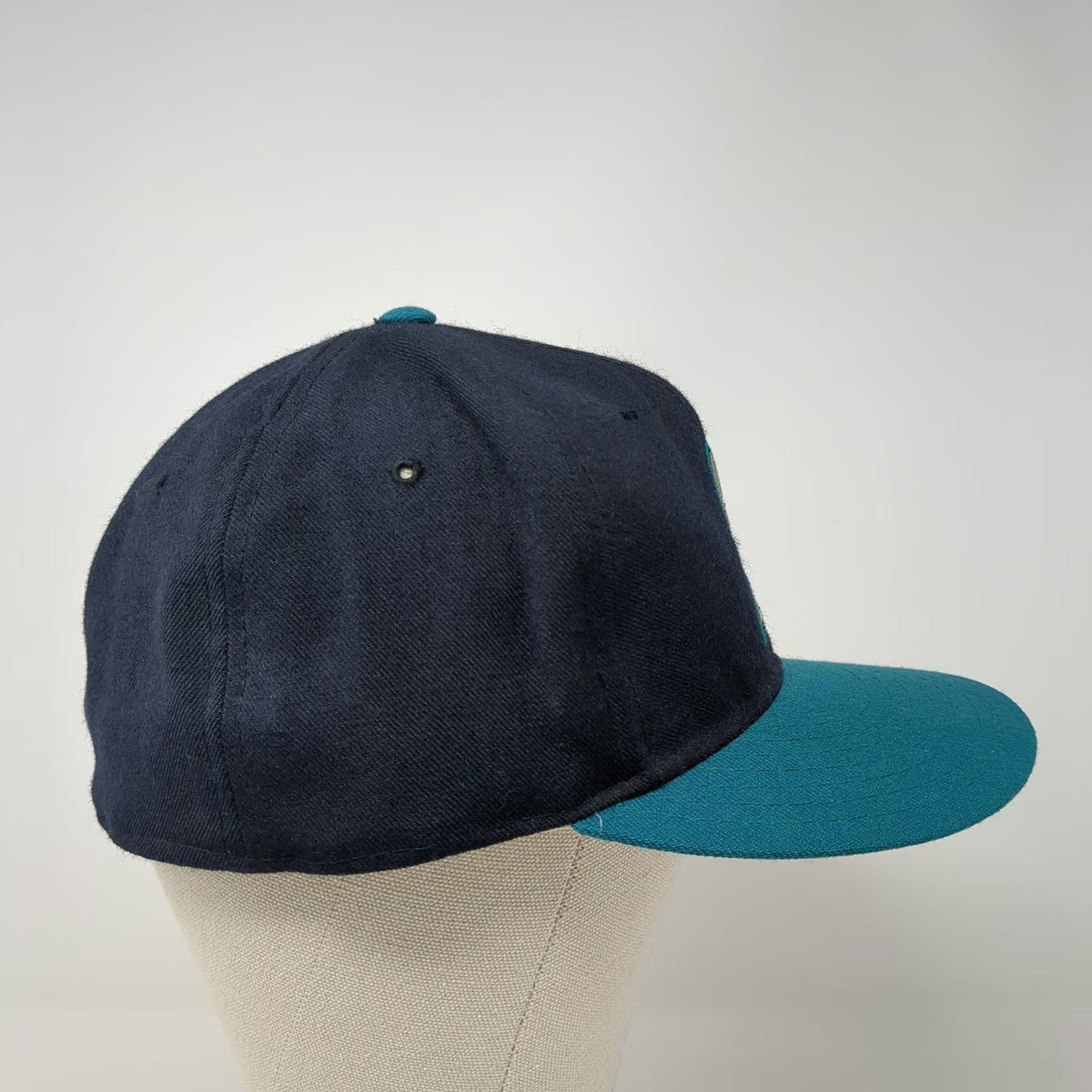 Seattle Mariners MLB New Era Baseball Cap Blue 7 3/8 5950 Pro Model Wool USA Hat