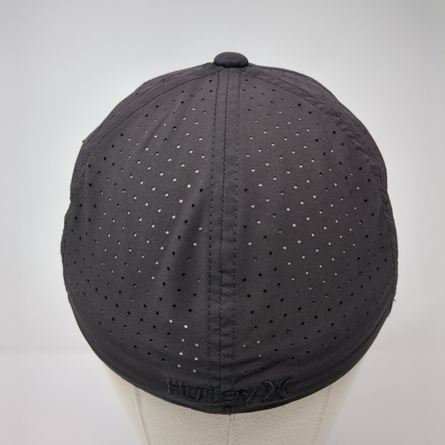 Hurley Fitted Mesh Back Hat Black Embroidered Logo Size S-M Poly Blend