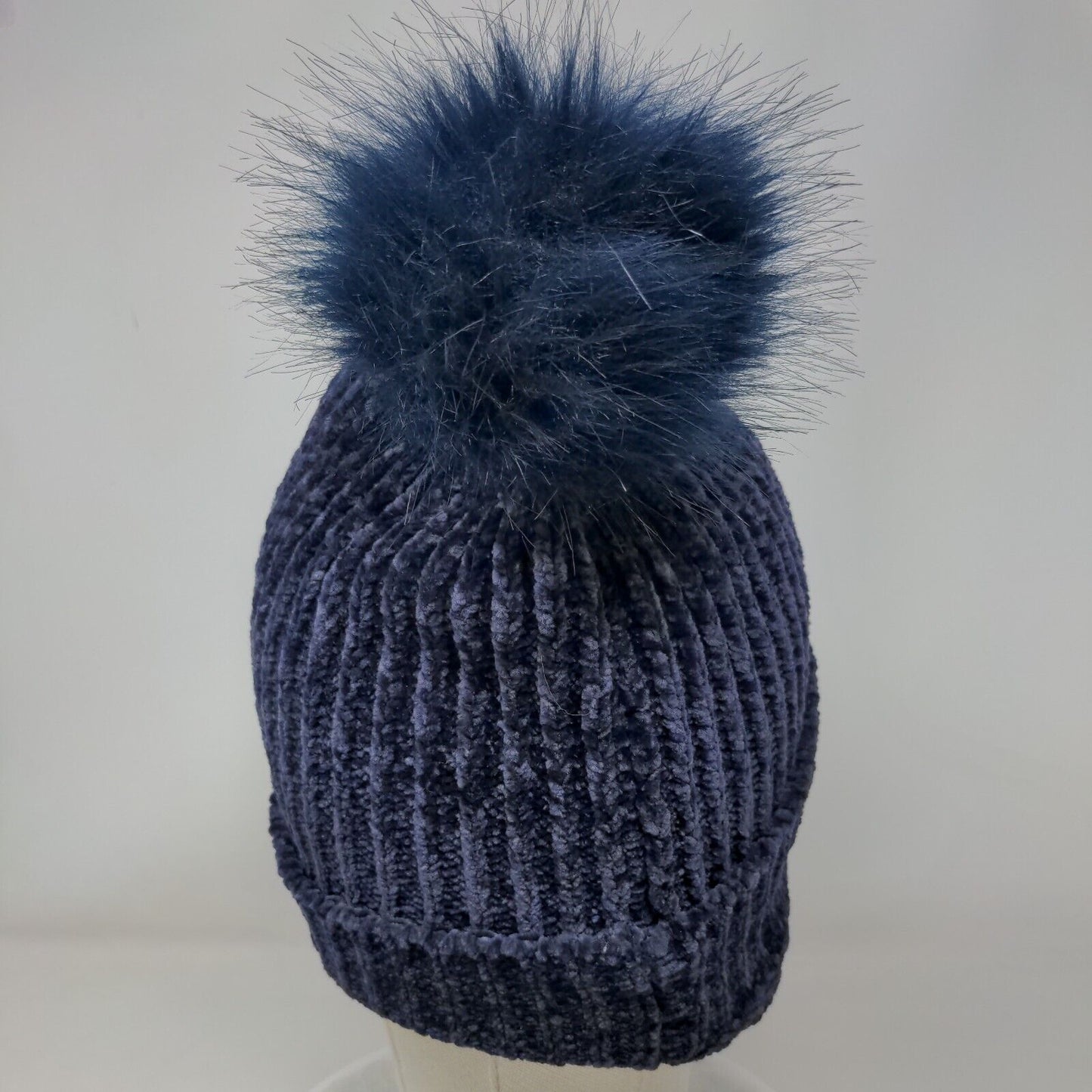 LOFT Beanie Hat Blue One Size Stretch Ribbed Knit Pom Pom Fleece Blank
