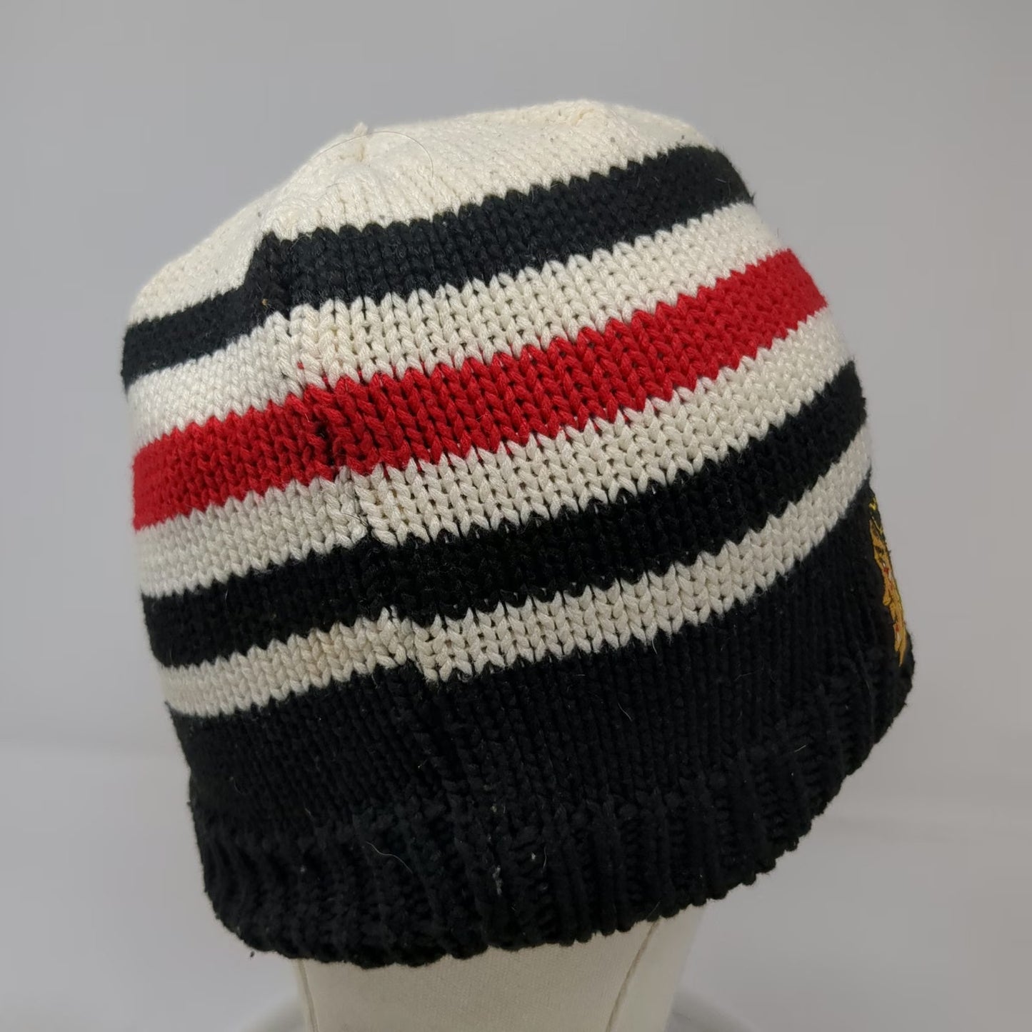 Chicago Blackhawks NHL Reebok Beanie Black White Red One Size Fleece Lined Hat