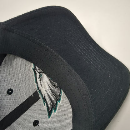 Philadelphia Eagles NFL Reebok Cap Black M Embroidered Logo Stretch Fit Hat