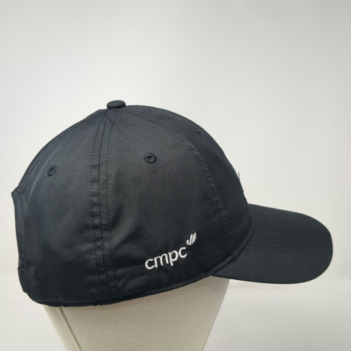 Nike Baseball Cap Black OSFM Dri-FIT Heritage86 Swoosh Strapback Sport Golf Hat