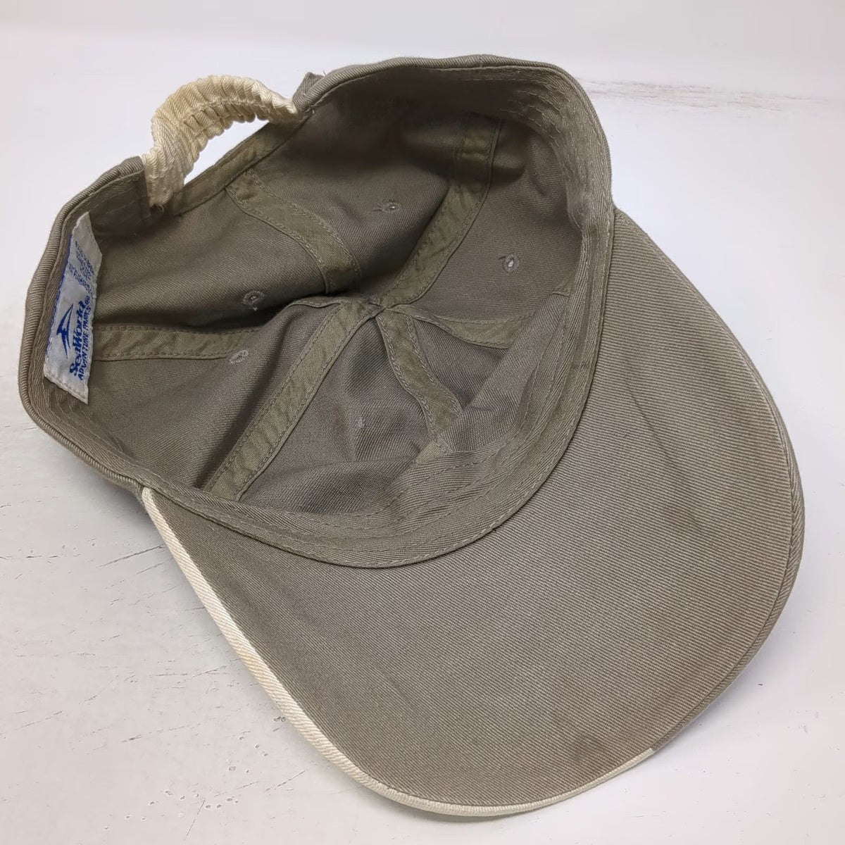 SeaWorld Baseball Cap Brown White One Size Hat Adventure Parks Whale Tail Logo
