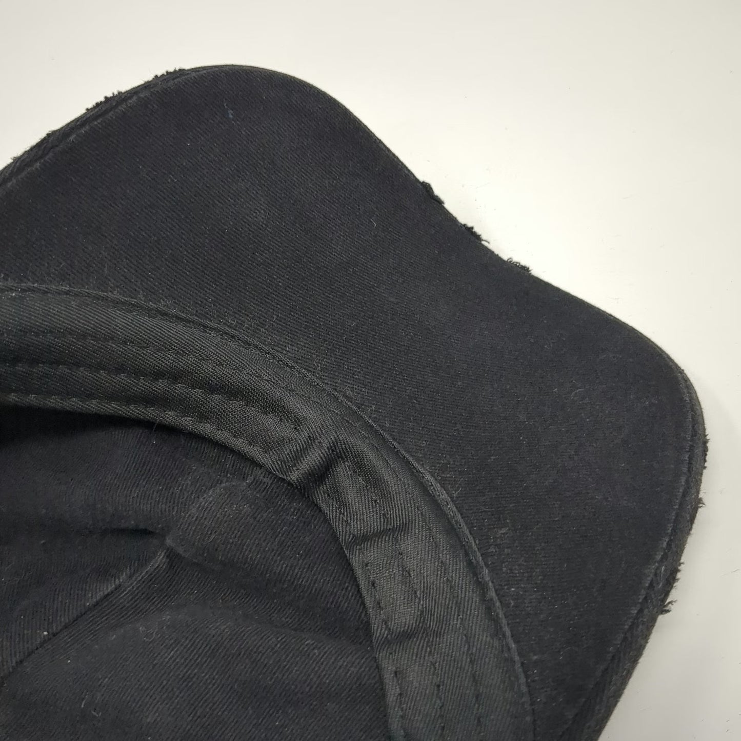 Black Baseball Cap OS Distressed Metal Rings Embroidery Slideback Hat Cotton